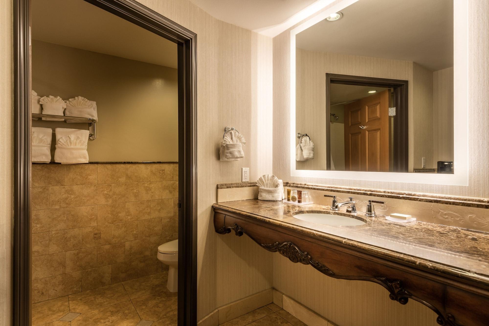 Ayres Hotel Seal Beach - Cypress Bagian luar foto