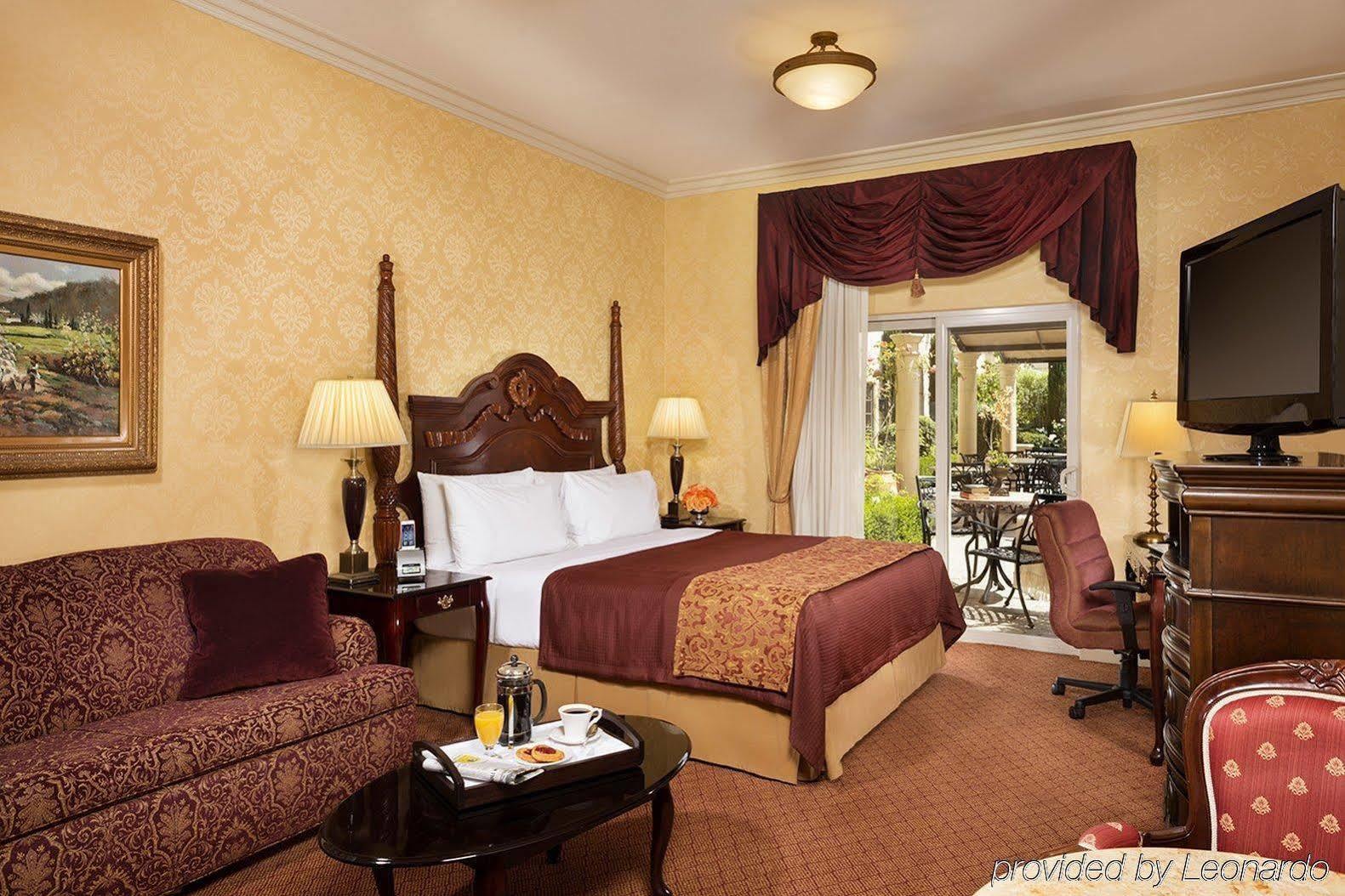 Ayres Hotel Seal Beach - Cypress Bagian luar foto