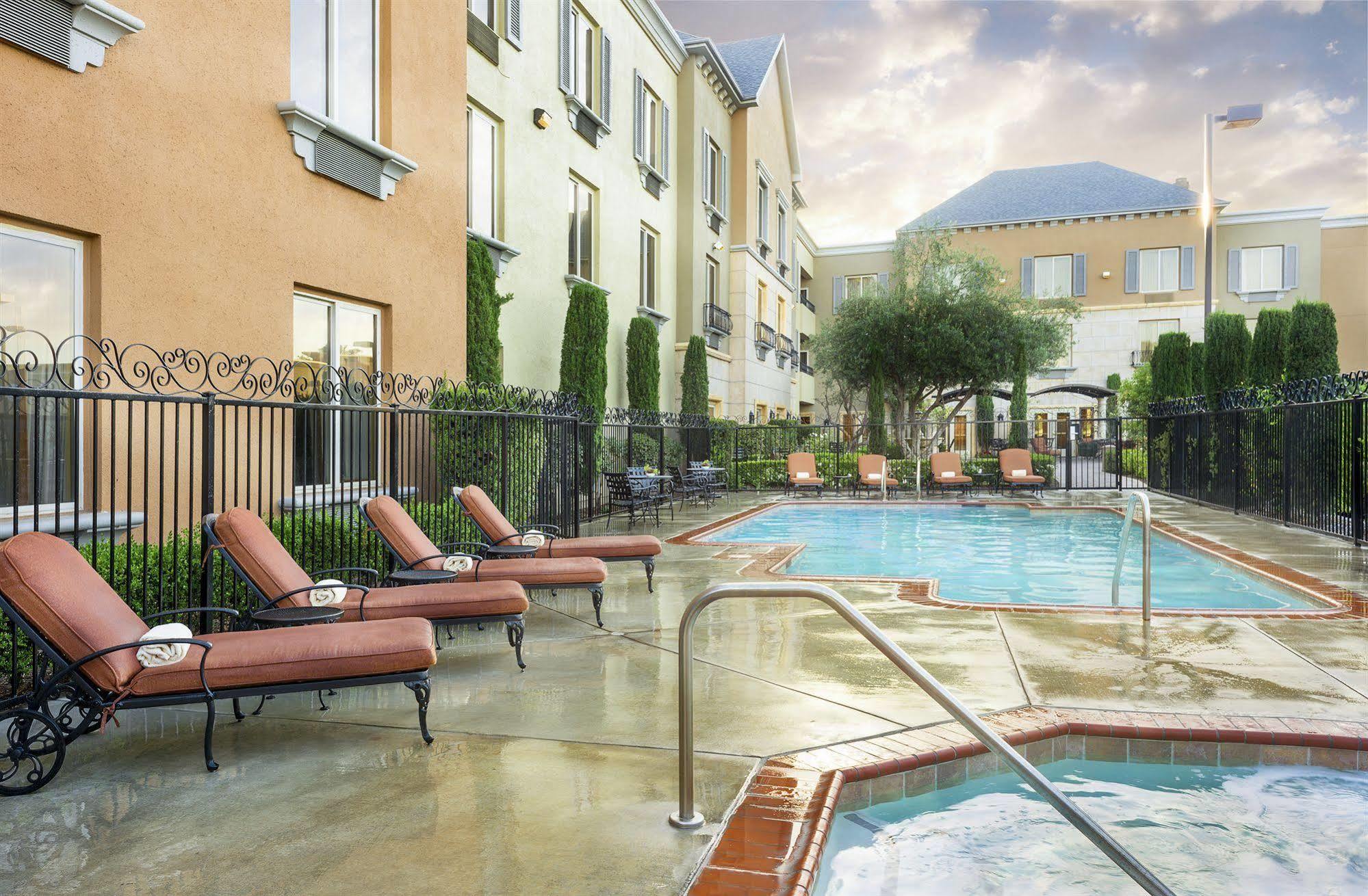 Ayres Hotel Seal Beach - Cypress Bagian luar foto