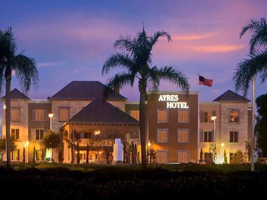 Ayres Hotel Seal Beach - Cypress Bagian luar foto
