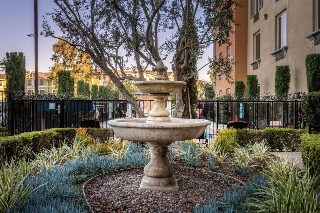 Ayres Hotel Seal Beach - Cypress Bagian luar foto