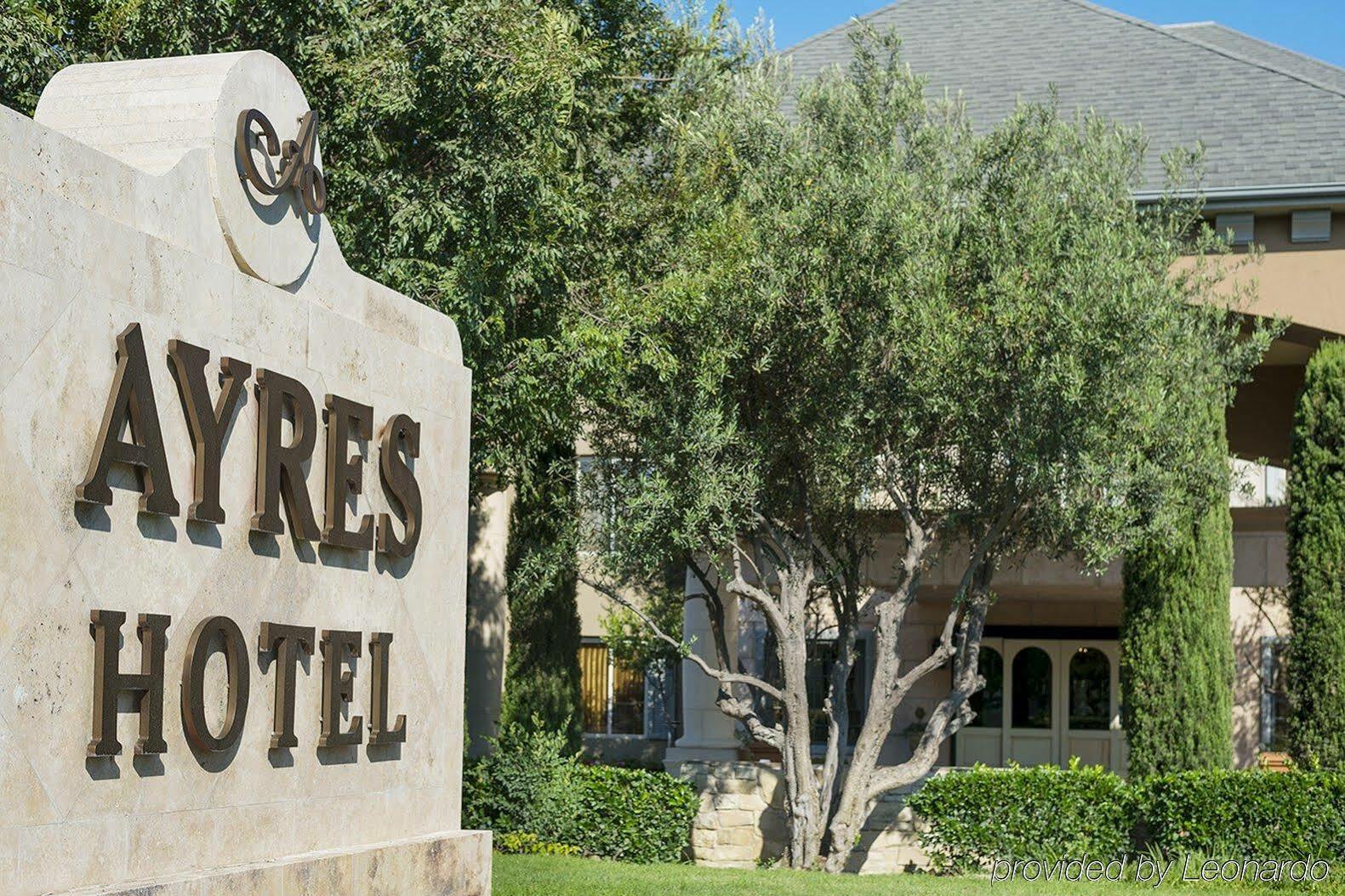 Ayres Hotel Seal Beach - Cypress Bagian luar foto