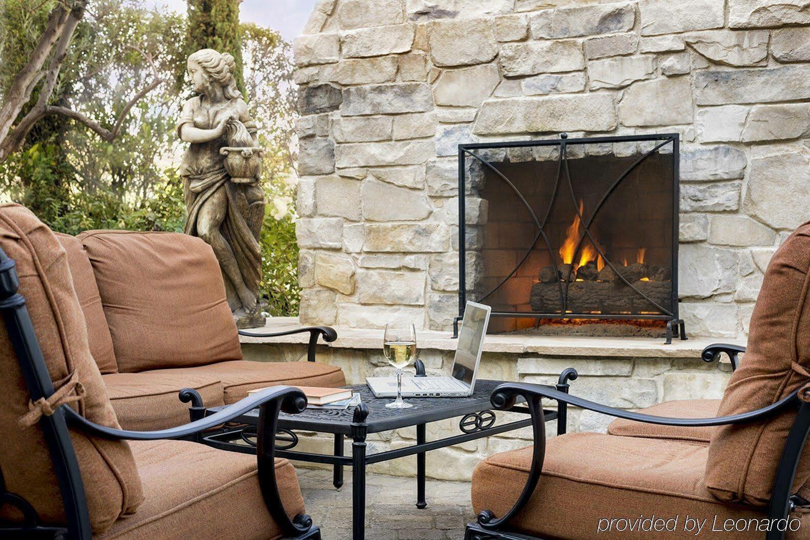 Ayres Hotel Seal Beach - Cypress Bagian luar foto